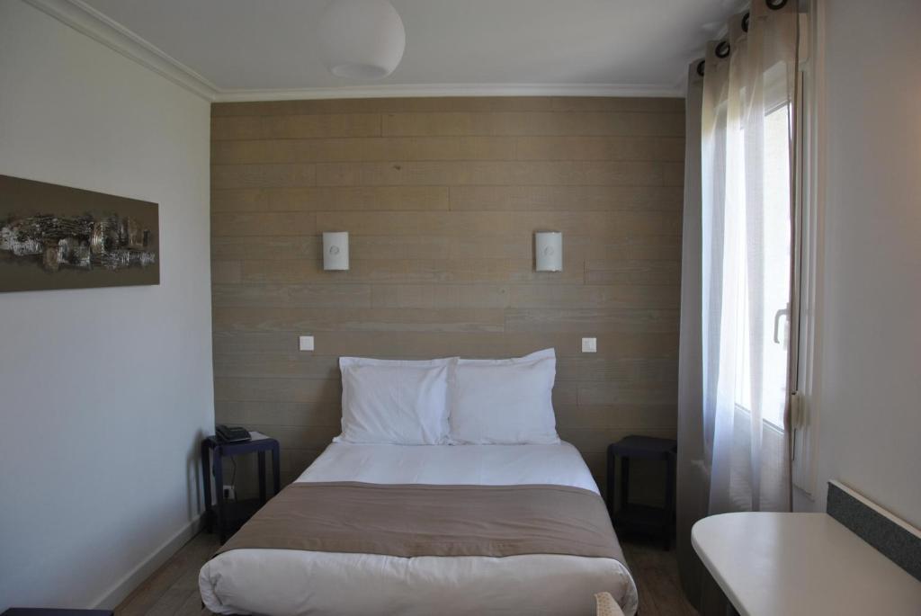Logis Hermitage Perros-Guirec Room photo