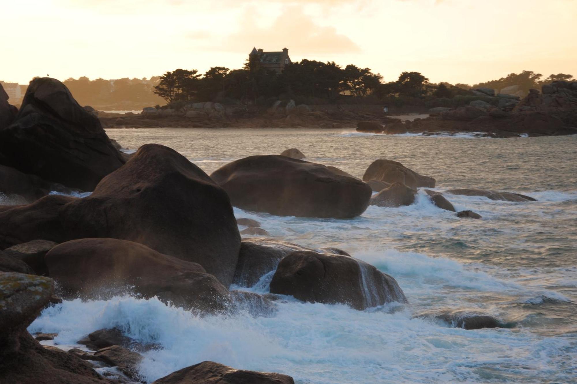Logis Hermitage Perros-Guirec Exterior photo